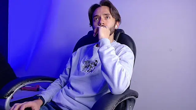jakemagnus online show from September 2025 11:33:02 AM