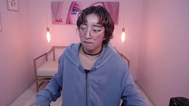 Xayah 77 online show from February 2025 04:26:01 PM