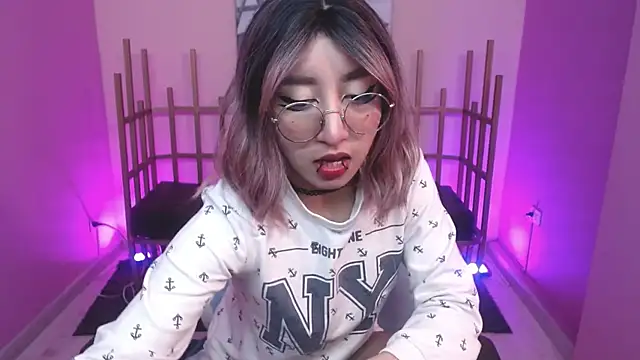 Xayah 77 online show from February 2025 01:28:01 PM