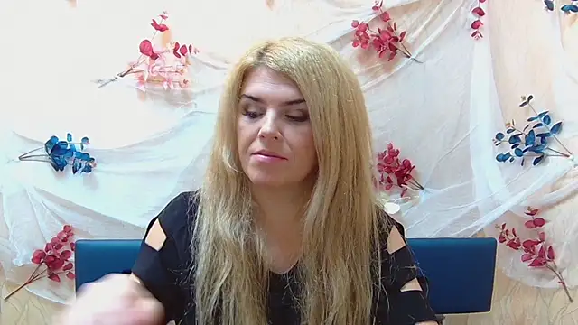 Julya Barbi online show from December 2024 06:12:02 AM