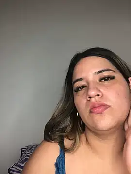 Amira  Fatima online show from January 2025 03:26:01 PM