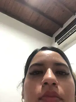 Amira  Fatima online show from February 2025 01:27:01 PM