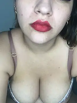 Amira  Fatima online show from March 2025 08:46:02 PM