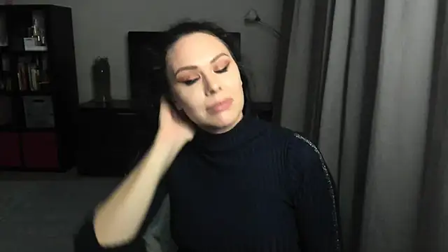MollyCheiz online show from December 2024 10:56:01 PM