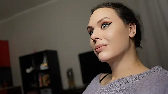 MollyCheiz online show from December 2024 02:24:01 AM