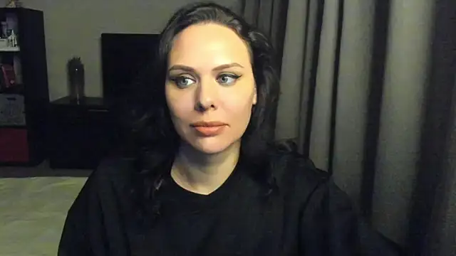 MollyCheiz online show from February 2025 08:31:01 PM