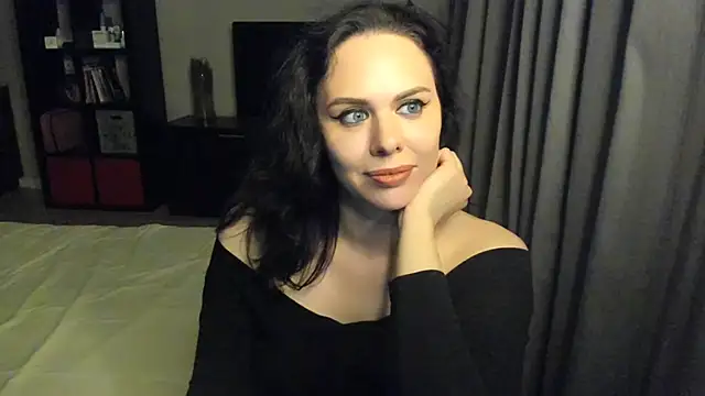 MollyCheiz online show from February 2025 09:04:01 PM