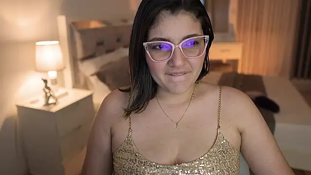 Camilaa bueno online show from December 2024 01:49:01 AM
