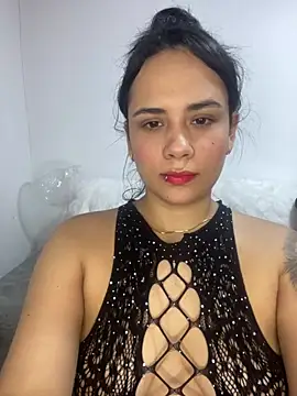 Leyna Kenet online show from December 2024 08:04:01 PM