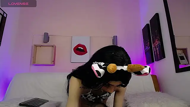 Aniie Doll online show from February 2025 08:35:02 PM