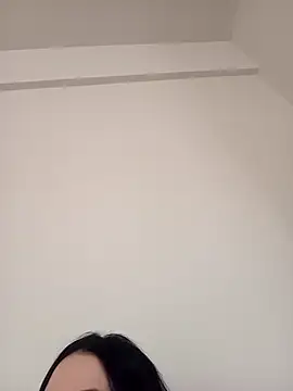 Morguisssz online show from October 2025 12:25:01 PM