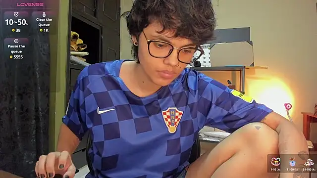 Snapshot of gooddess_isis chatting on December 2024 08:28:02 AM gooddess isis online show from December 2024 08:28:02 AM