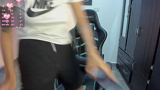 Snapshot of gooddess_isis chatting on January 2025 07:43:02 AM gooddess isis online show from January 2025 07:43:02 AM