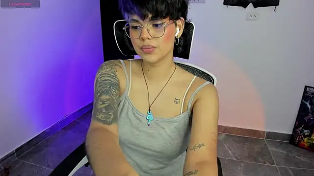 Snapshot of gooddess_isis chatting on October 2025 01:26:01 AM gooddess isis online show from October 2025 01:26:01 AM