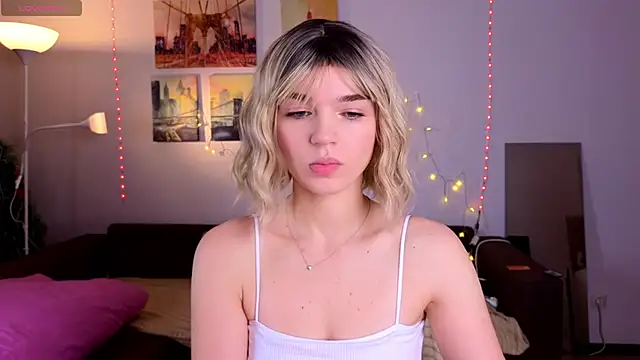 Erica winterrr online show from January 2025 04:12:01 AM