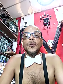 Snapshot of Charly_BC_Dirty chatting on December 2025 02:42:01 AM Charly BC Dirty online show from December 2025 02:42:01 AM