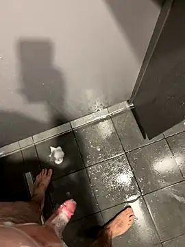 Snapshot of Loco42- chatting on October 2025 11:08:02 AM Loco42- online show from October 2025 11:08:02 AM