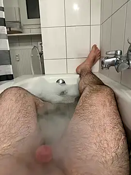 Snapshot of Loco42- chatting on November 2025 01:26:01 AM Loco42- online show from November 2025 01:26:01 AM