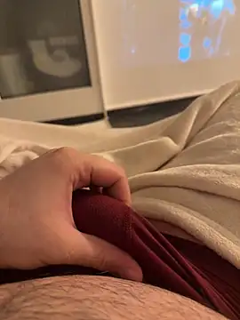 Snapshot of Loco42- chatting on December 2025 01:54:01 AM Loco42- online show from December 2025 01:54:01 AM