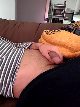 ariel-rick online show from October 2025 01:18:01 PM