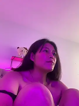Snapshot of mariana_21x chatting on January 2025 03:58:01 PM mariana 21x online show from January 2025 03:58:01 PM