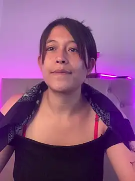 Snapshot of mariana_21x chatting on January 2025 12:54:02 PM mariana 21x online show from January 2025 12:54:02 PM