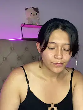 Snapshot of mariana_21x chatting on February 2025 07:32:02 PM mariana 21x online show from February 2025 07:32:02 PM