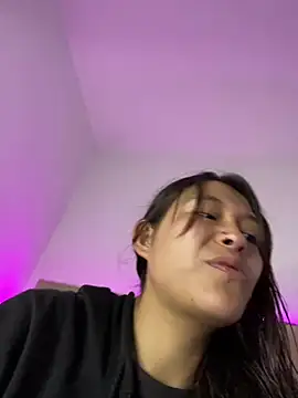 Snapshot of mariana_21x chatting on February 2025 12:52:02 PM mariana 21x online show from February 2025 12:52:02 PM
