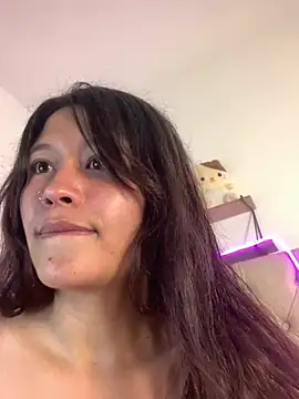Snapshot of mariana_21x chatting on March 2025 01:30:02 PM mariana 21x online show from March 2025 01:30:02 PM