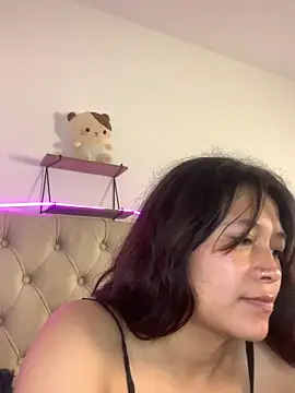 Snapshot of mariana_21x chatting on March 2025 04:30:01 PM mariana 21x online show from March 2025 04:30:01 PM