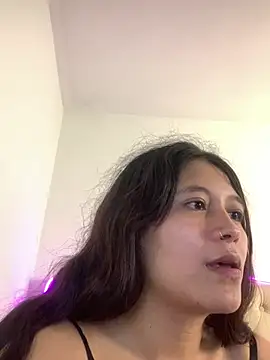 Snapshot of mariana_21x chatting on March 2025 07:53:02 PM mariana 21x online show from March 2025 07:53:02 PM