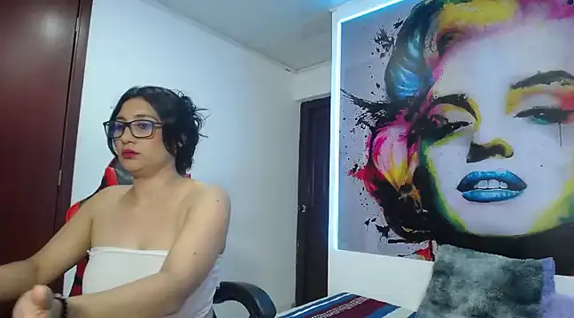 karime sexygirl online show from January 2025 05:33:01 PM