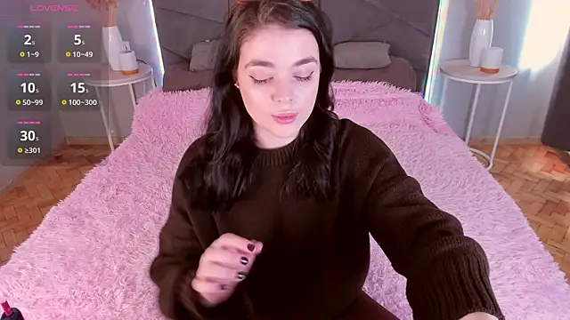 AmeliHalls online show from March 2025 09:24:02 AM