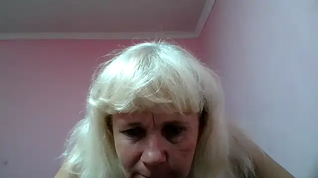 Snapshot of sakura_blonde chatting on January 2025 09:37:01 PM sakura blonde online show from January 2025 09:37:01 PM