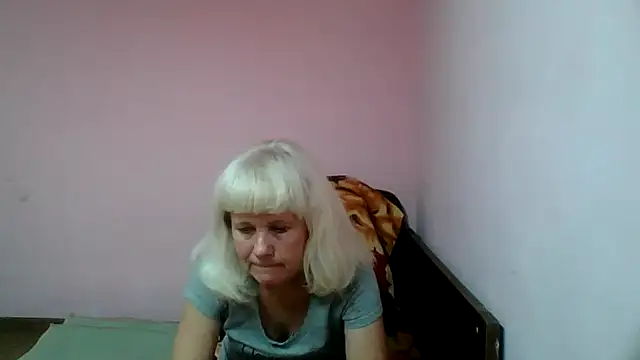 Snapshot of sakura_blonde chatting on February 2025 07:41:02 PM sakura blonde online show from February 2025 07:41:02 PM
