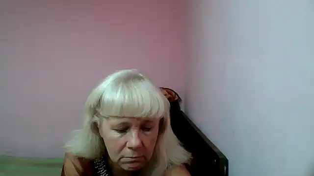 Snapshot of sakura_blonde chatting on February 2025 09:36:01 PM sakura blonde online show from February 2025 09:36:01 PM