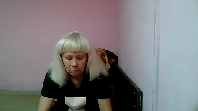 Snapshot of sakura_blonde chatting on February 2025 05:29:01 PM sakura blonde online show from February 2025 05:29:01 PM