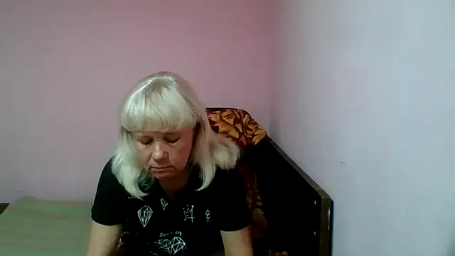 Snapshot of sakura_blonde chatting on February 2025 06:44:01 AM sakura blonde online show from February 2025 06:44:01 AM