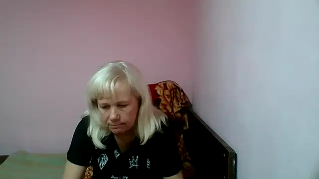 Snapshot of sakura_blonde chatting on February 2025 02:33:01 PM sakura blonde online show from February 2025 02:33:01 PM