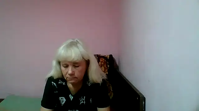 Snapshot of sakura_blonde chatting on February 2025 07:47:02 AM sakura blonde online show from February 2025 07:47:02 AM