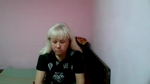 Snapshot of sakura_blonde chatting on February 2025 06:59:02 AM sakura blonde online show from February 2025 06:59:02 AM