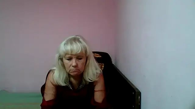 Snapshot of sakura_blonde chatting on February 2025 04:55:01 PM sakura blonde online show from February 2025 04:55:01 PM