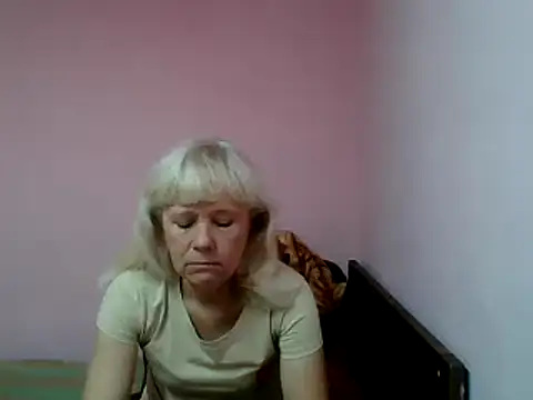 Snapshot of sakura_blonde chatting on February 2025 09:04:02 AM sakura blonde online show from February 2025 09:04:02 AM