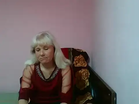 Snapshot of sakura_blonde chatting on March 2025 07:00:02 AM sakura blonde online show from March 2025 07:00:02 AM