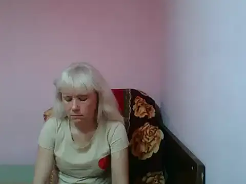 Snapshot of sakura_blonde chatting on March 2025 07:53:02 AM sakura blonde online show from March 2025 07:53:02 AM
