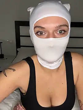 Snapshot of Nikki_Hoee chatting on October 2025 06:19:01 PM Nikki Hoee online show from October 2025 06:19:01 PM