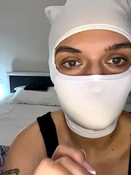 Snapshot of Nikki_Hoee chatting on November 2025 01:40:01 PM Nikki Hoee online show from November 2025 01:40:01 PM