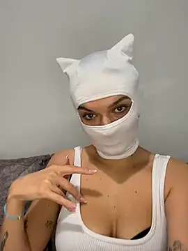 Snapshot of Nikki_Hoee chatting on November 2025 12:53:02 PM Nikki Hoee online show from November 2025 12:53:02 PM