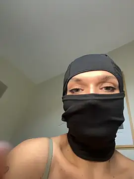 Snapshot of Nikki_Hoee chatting on December 2025 09:09:02 PM Nikki Hoee online show from December 2025 09:09:02 PM