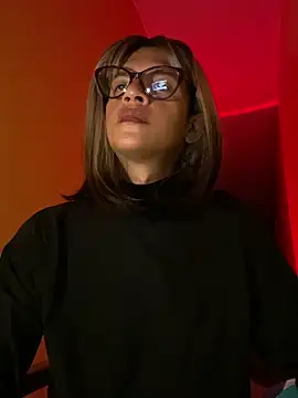 thalia dyson online show from January 2025 10:12:02 AM